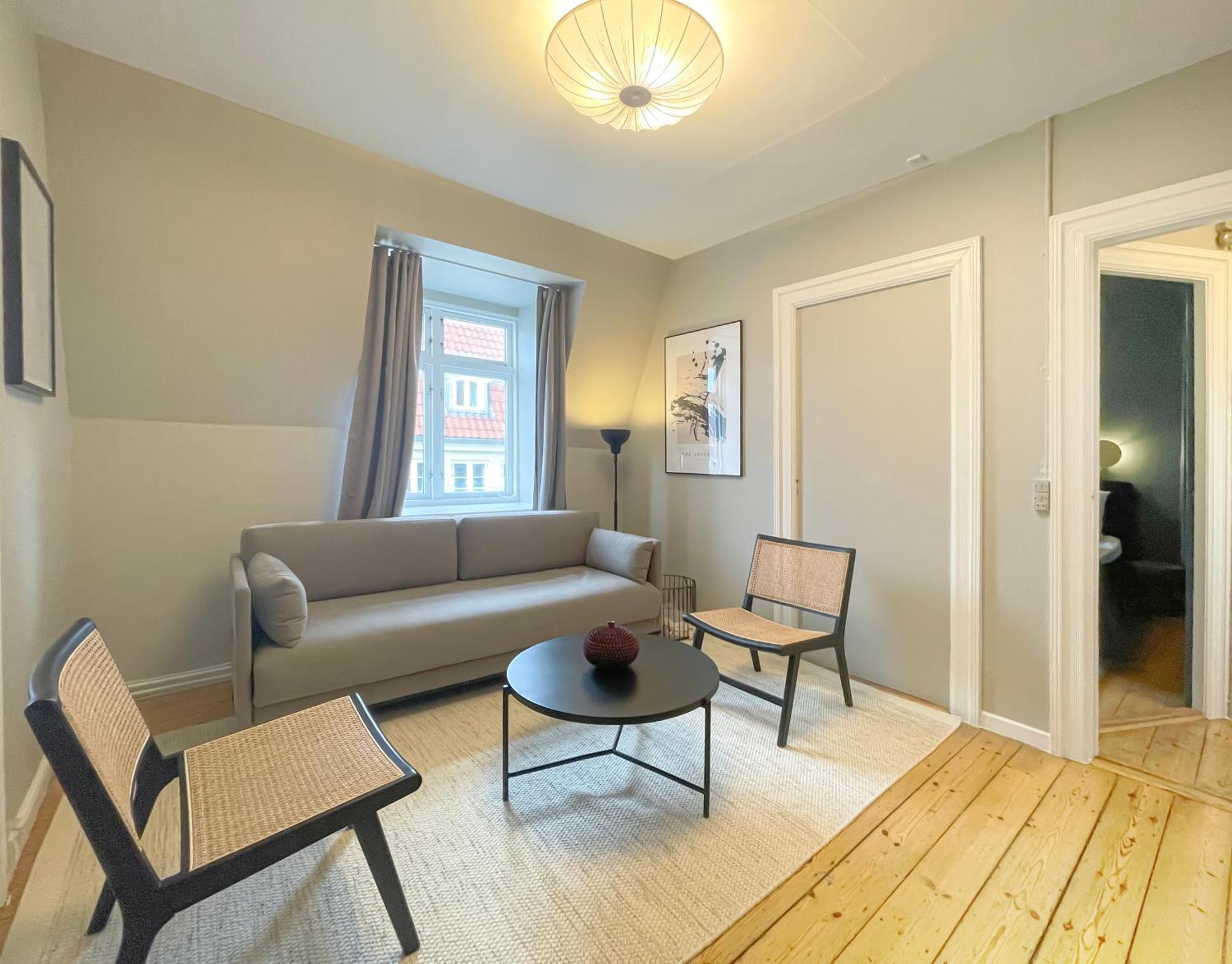 Rustic & Cozy 2Br In Heart Of Cph City By Stroget Apartamento Copenhaga Exterior foto